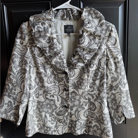 Adrianna Papell Patterned Floral Blazer Black and White Size 8 - Picture 3 of 10